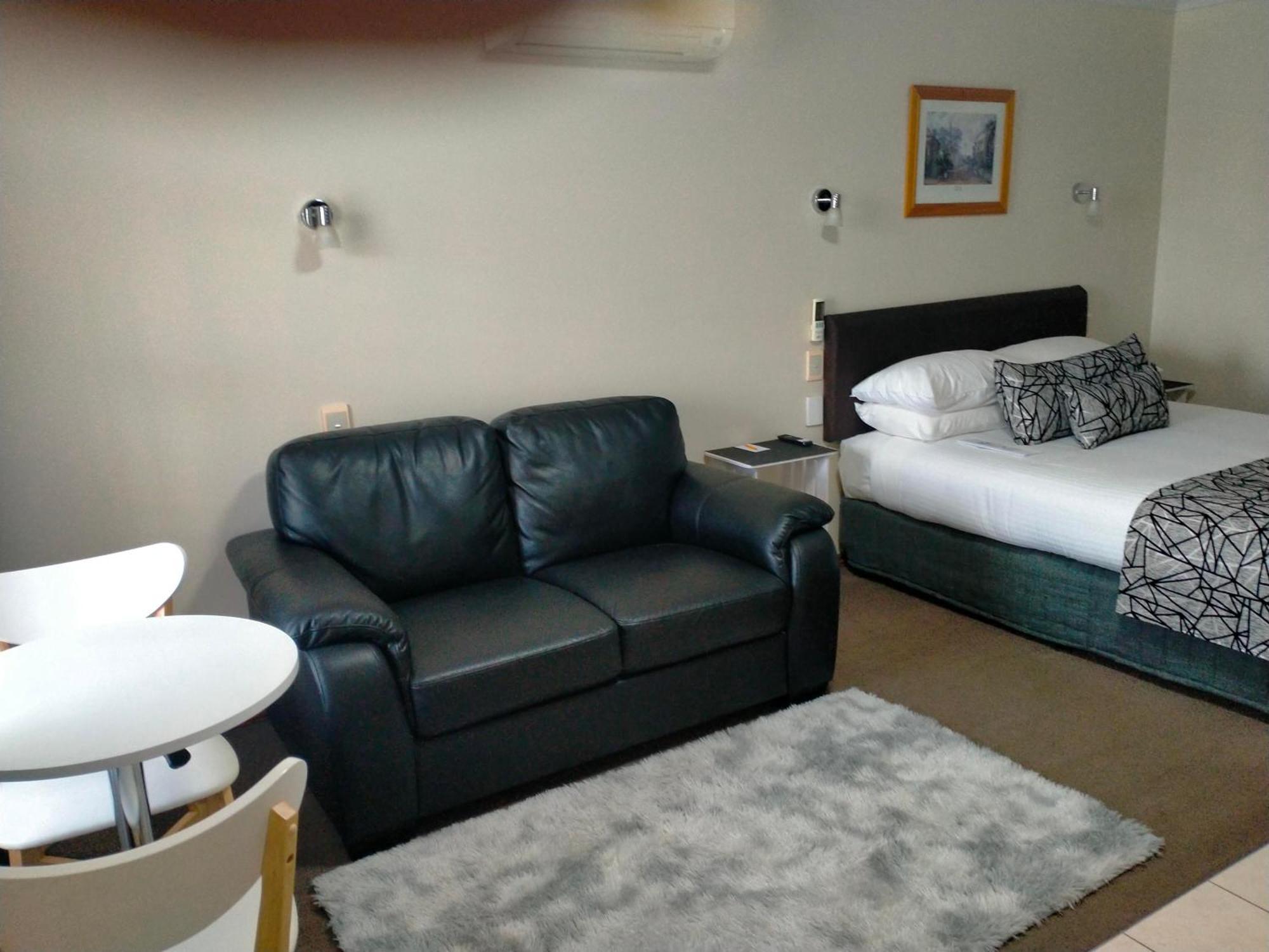 Sandstock Motor Inn Armidale Zewnętrze zdjęcie