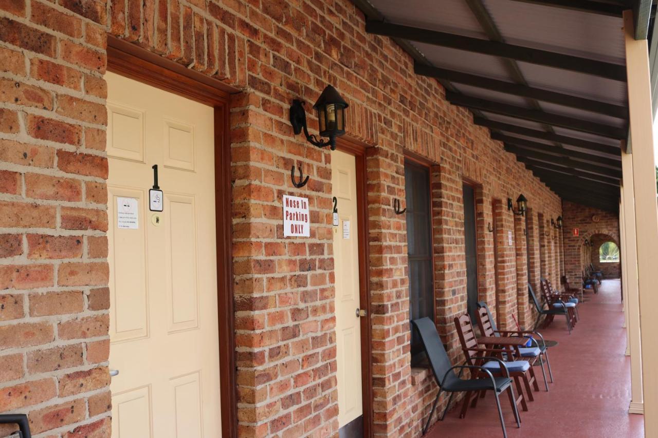 Sandstock Motor Inn Armidale Zewnętrze zdjęcie